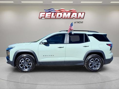 Used 2025 Chevrolet Equinox ACTIV AWD/4WD image 2