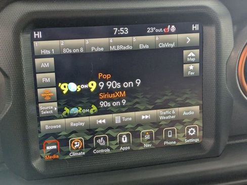 Used 2021 Jeep Gladiator Mojave image 18