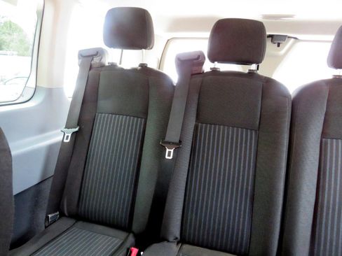 Used 2017 Ford Transit 350 XLT image 40