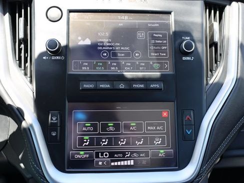 Certified 2025 Subaru Outback AWD/4WD image 31