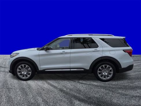New 2026 Ford Explorer Platinum RWD image 7