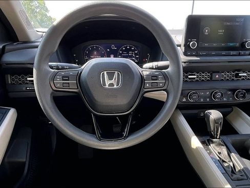 Used 2024 Honda Accord EX image 7