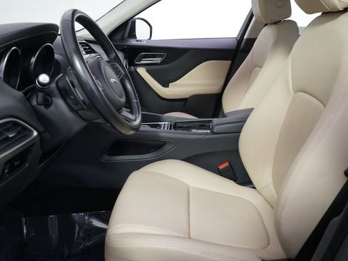 Used 2018 Jaguar F-PACE Premium AWD/4WD image 13