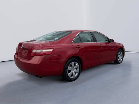 Used 2009 Toyota Camry FWD image 3