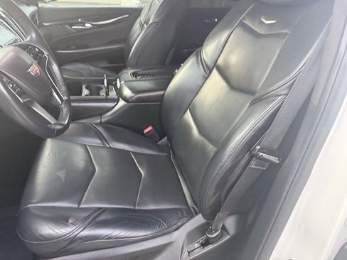 Used 2018 Cadillac Escalade ESV Platinum image 21