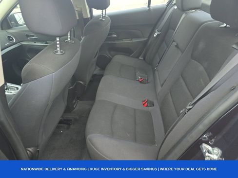 Used 2016 Chevrolet Cruze LT w/ Technology Package image 14