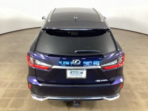 Certified 2022 Lexus RX 350L Premium w/ Premium Package AWD/4WD image 8