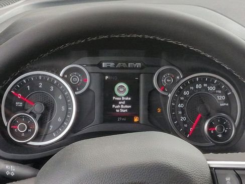 New 2026 RAM 2500 Big Horn AWD/4WD image 18