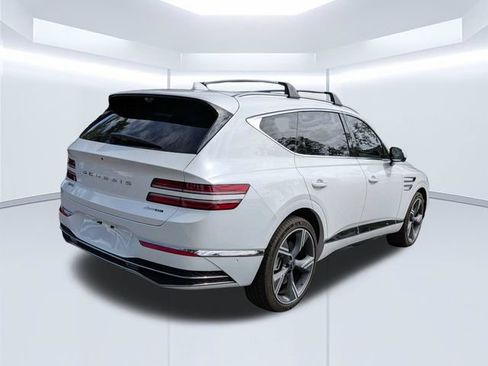 Used 2018 Genesis G80 3.3T Sport RWD image 4