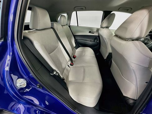 Used 2025 Toyota Corolla Cross LE FWD image 26
