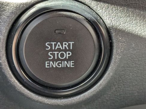 Used 2024 MAZDA MAZDA3 s image 20