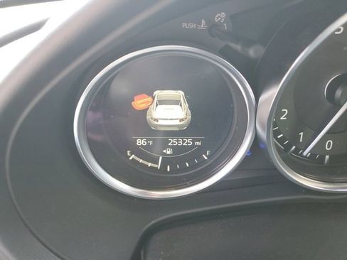 Used 2017 MAZDA MX-5 Miata RF Grand Touring image 18