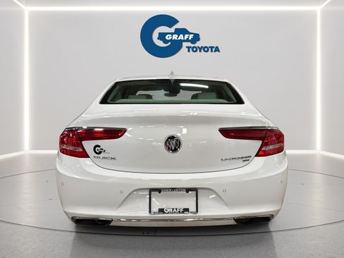 Used 2018 Buick LaCrosse Premium w/ Driver Confidence Package #2 AWD/4WD image 9