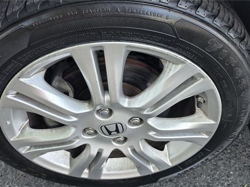 Used 2010 Honda Fit Sport image 9