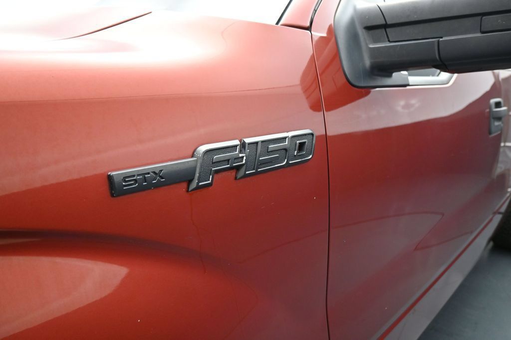 Used 2014 Ford F150 STX w/ Equipment Group 201A Mid AWD/4WD image 9