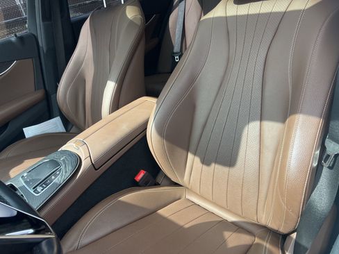 Used 2021 Mercedes-Benz E 350 4MATIC Sedan image 12