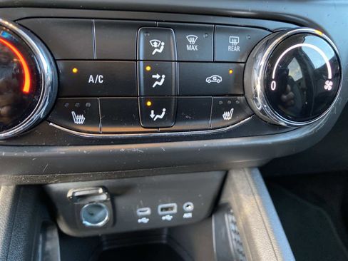 Used 2023 Chevrolet TrailBlazer LT image 13