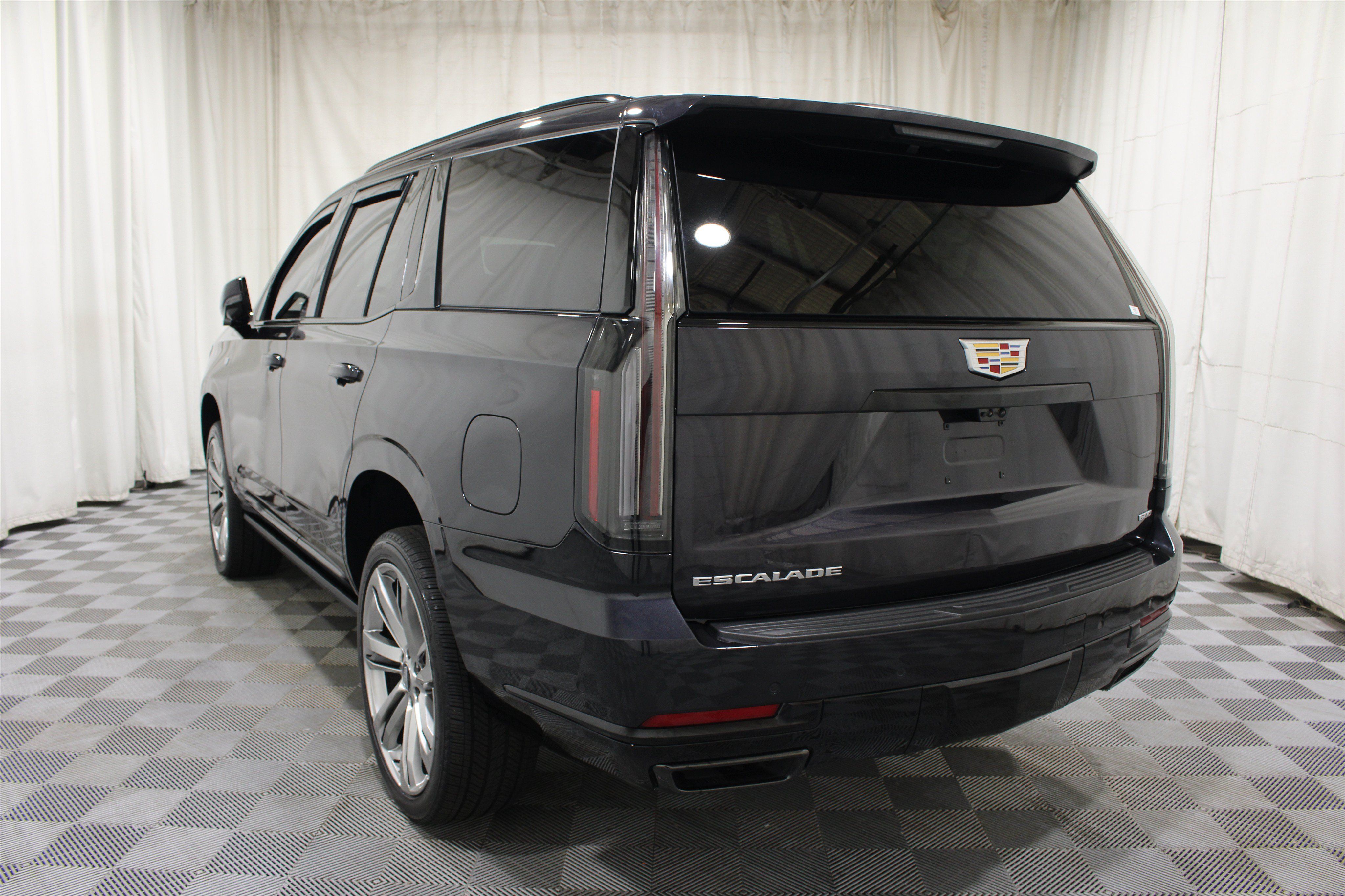 Used 2026 Cadillac Escalade Sport w/ Touring Package AWD/4WD image 36