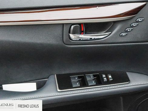 Used 2018 Lexus ES 350 w/ Navigation System Package image 23