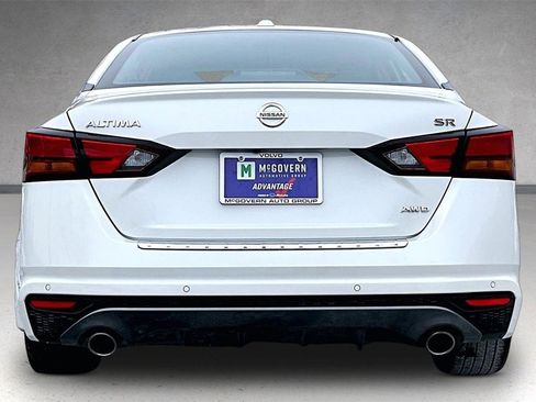 Used 2021 Nissan Altima 2.5 SR w/ SR Premium Package image 5