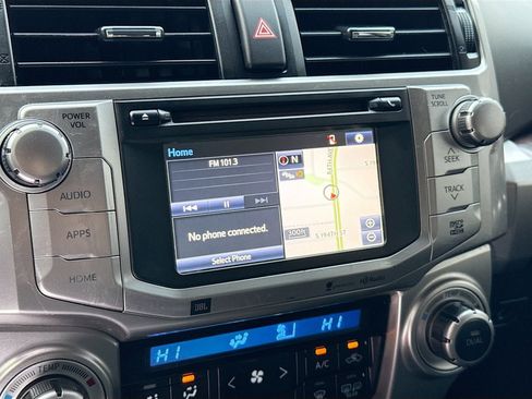 Used 2017 Toyota 4Runner Limited image 13