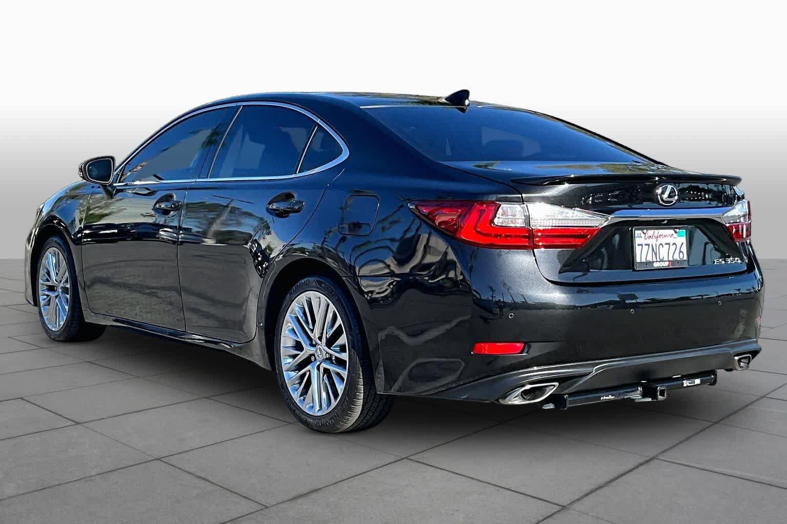 Used 2017 Lexus ES 350 w/ Luxury Package FWD image 11