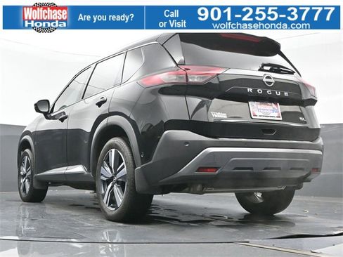 Used 2023 Nissan Rogue SL w/ SL Premium Package image 23