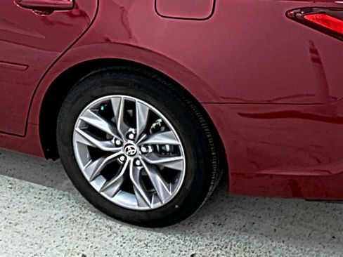 Used 2021 Toyota Avalon XLE w/ Carpet Mat Package (TMS) image 9