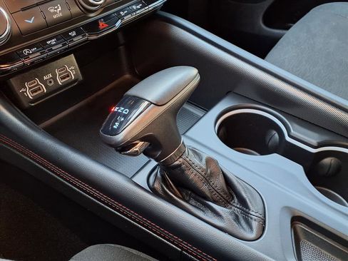 Used 2025 Dodge Durango GT image 15