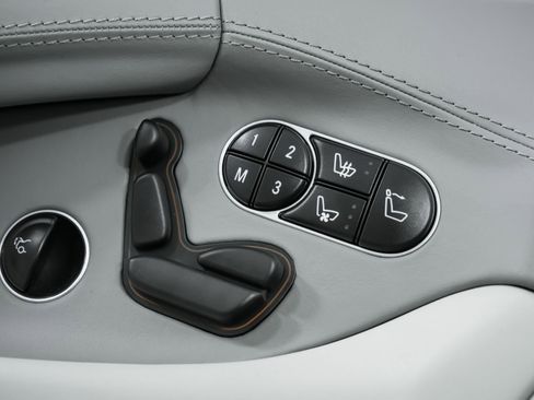 Used 2009 Mercedes-Benz SL 65 AMG SL 65 AMG image 98