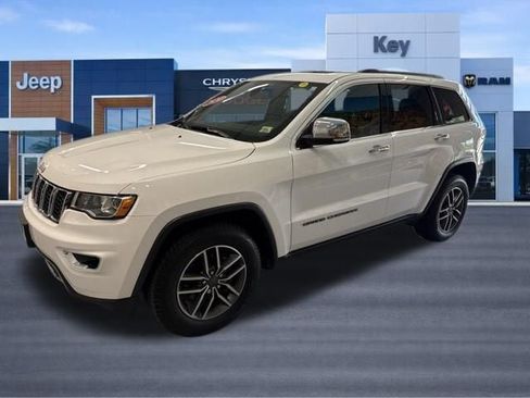 Used 2020 Jeep Grand Cherokee Limited AWD/4WD image 2