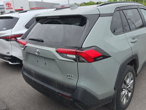 Used 2023 Toyota RAV4 XLE Premium AWD/4WD image 5