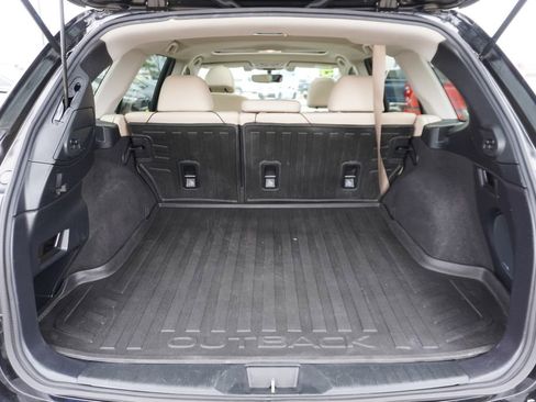 Used 2019 Subaru Outback 2.5i Limited w/ Protection Package #1 AWD/4WD image 28