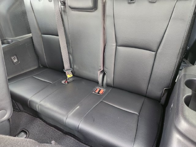 Used 2023 Toyota Highlander XSE FWD image 21