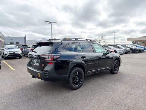 Used 2022 Subaru Outback Wilderness w/ Wilderness Package image 13