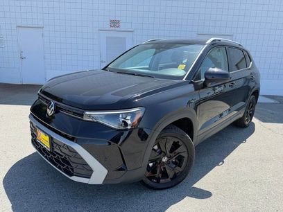 New 2026 Volkswagen Taos SE