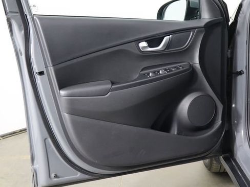 Used 2023 Hyundai Kona SE FWD image 20
