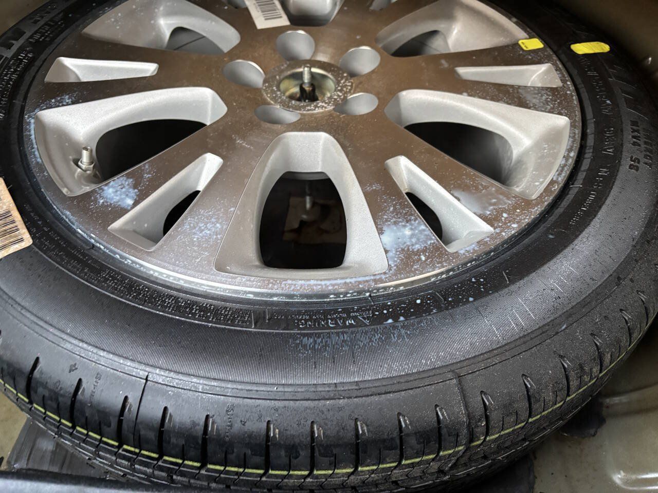 Used 2012 Toyota Avalon FWD image 34