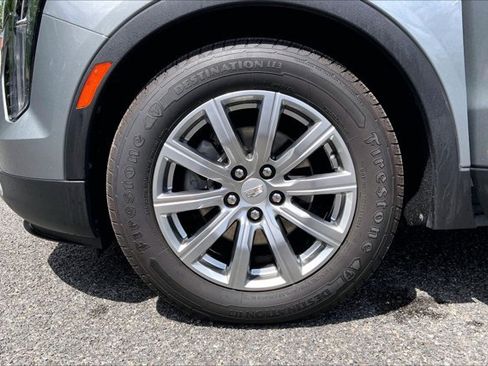 Used 2023 Cadillac XT4 Premium Luxury AWD/4WD image 8