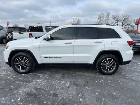Used 2021 Jeep Grand Cherokee Limited RWD image 3