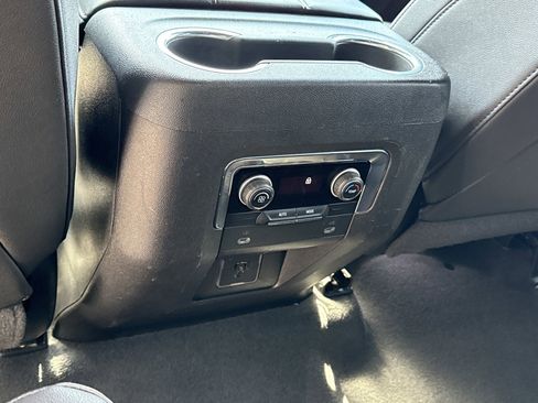 Used 2023 Chevrolet Tahoe LT image 17