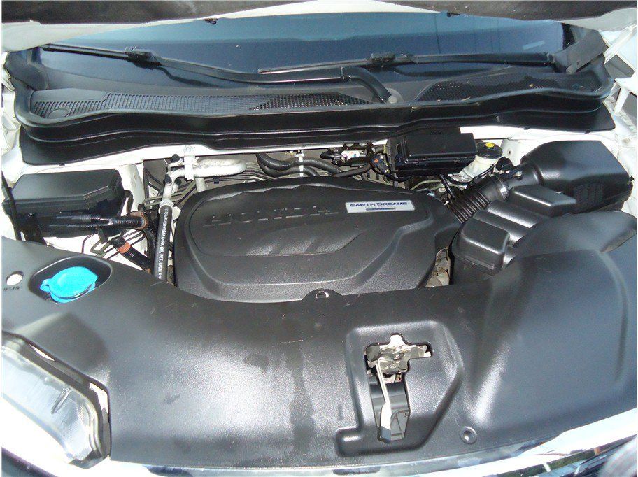 Used 2016 Honda Pilot Elite image 39