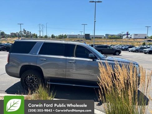 Used 2020 GMC Yukon SLT AWD/4WD image 7