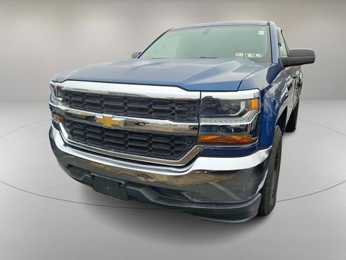 Used 2018 Chevrolet Silverado 1500 W/T w/ WT Convenience Package image 4