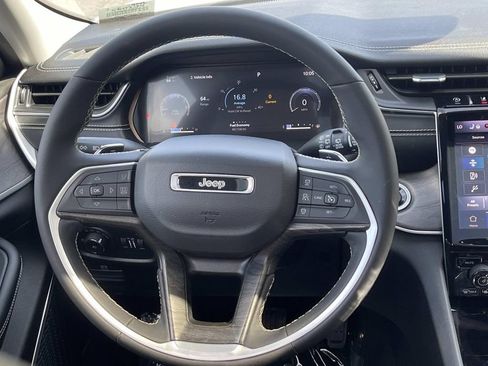 Used 2023 Jeep Grand Cherokee L Limited w/ Luxury Tech Group II AWD/4WD image 10