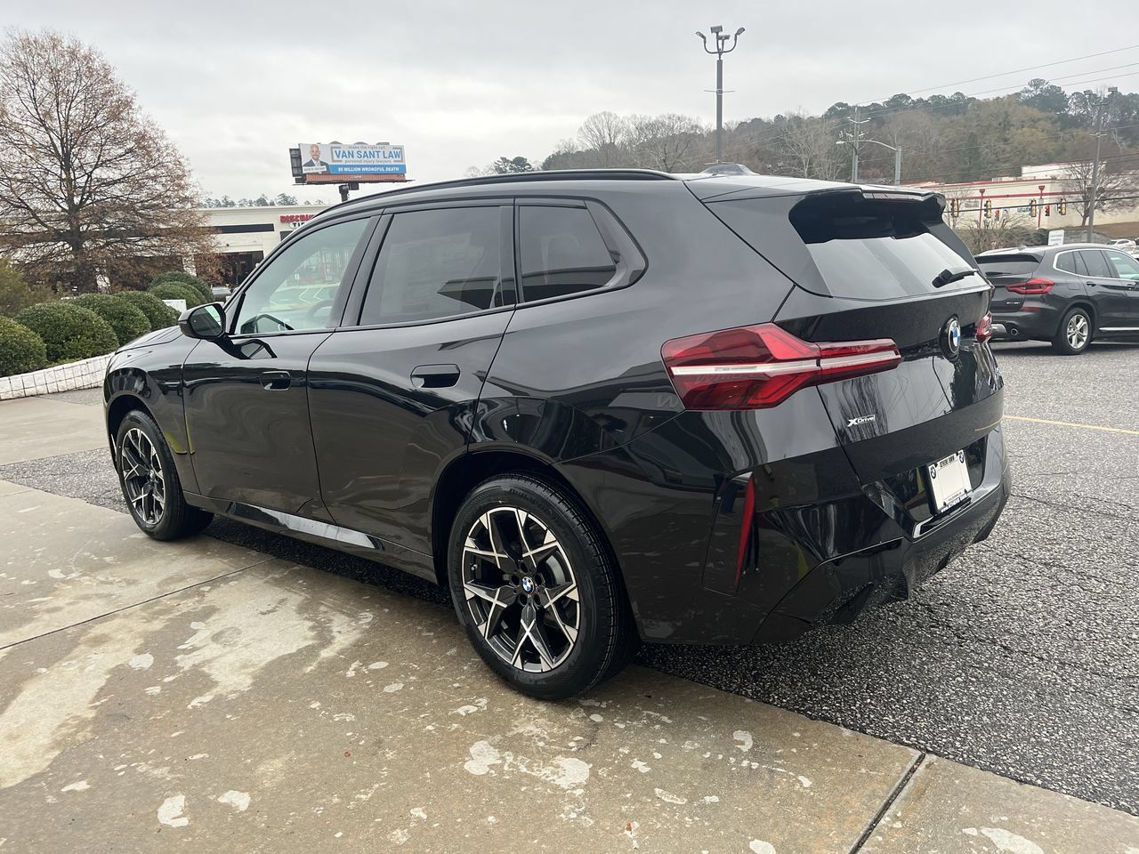 Certified 2026 BMW X3 xDrive30i w/ M Sport Package AWD/4WD image 6