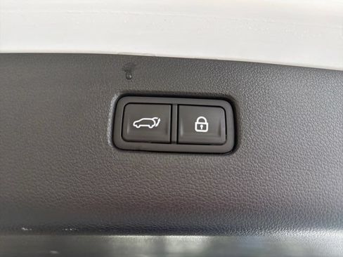 Used 2021 Genesis GV80 3.5T w/ Prestige Package 07 AWD/4WD image 12
