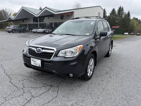Used 2015 Subaru Forester 2.5i Limited AWD/4WD image 1