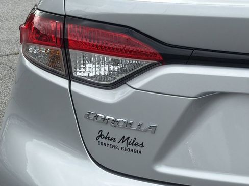 Used 2026 Toyota Corolla LE FWD image 21