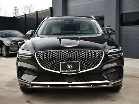 Used 2023 Genesis GV70 2.5T w/ Advanced Package image 14